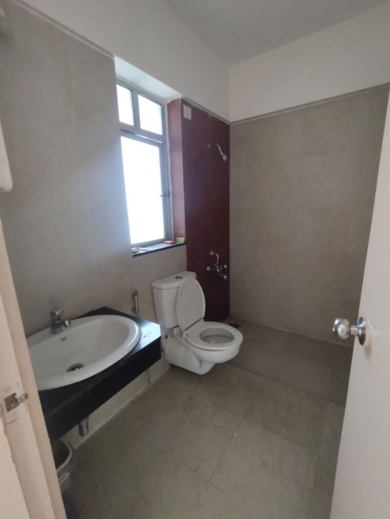 Bathroom, mahindra-royale 2 Bedroom 1147 Sq.Ft. Apartment In Pimpri Pune 10679123