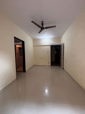 Room in 1 BHK Apartment at Navkar Building, Nalasopara West – for Sale
