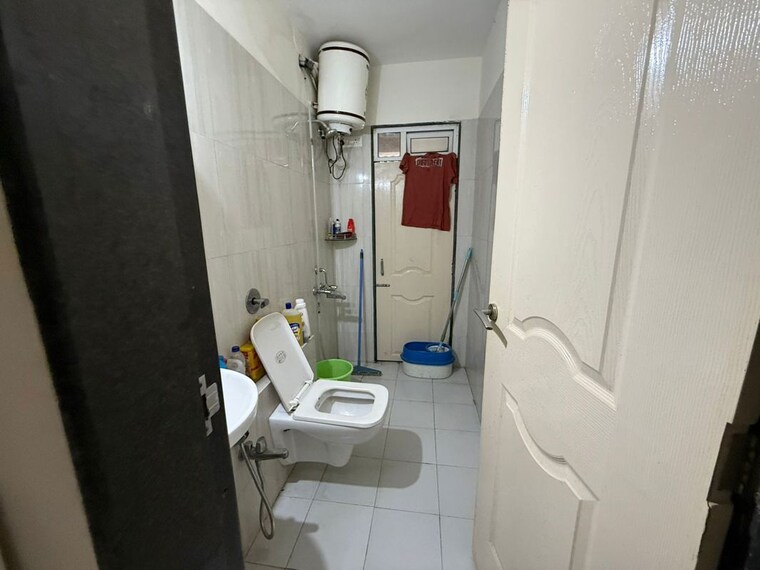 Bathroom, sukur-residency-b1-chs-ltd 1 Bedroom 633 Sq.Ft. Apartment In Kasarvadavali Thane 10679138