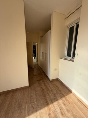 Room in 2 BHK Builder Floor at Sector 22 – for Rent
