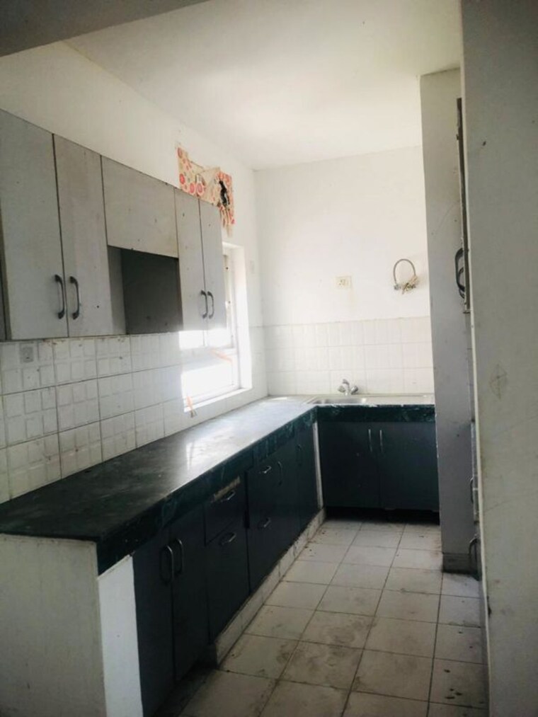 Kitchen, bptp-park-elite-floors Commercial Office Space 250 Sq.Ft. In Sector 85 Faridabad 10679128