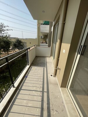 Balcony in 2 BHK Builder Floor at Sector 23 – for Rent