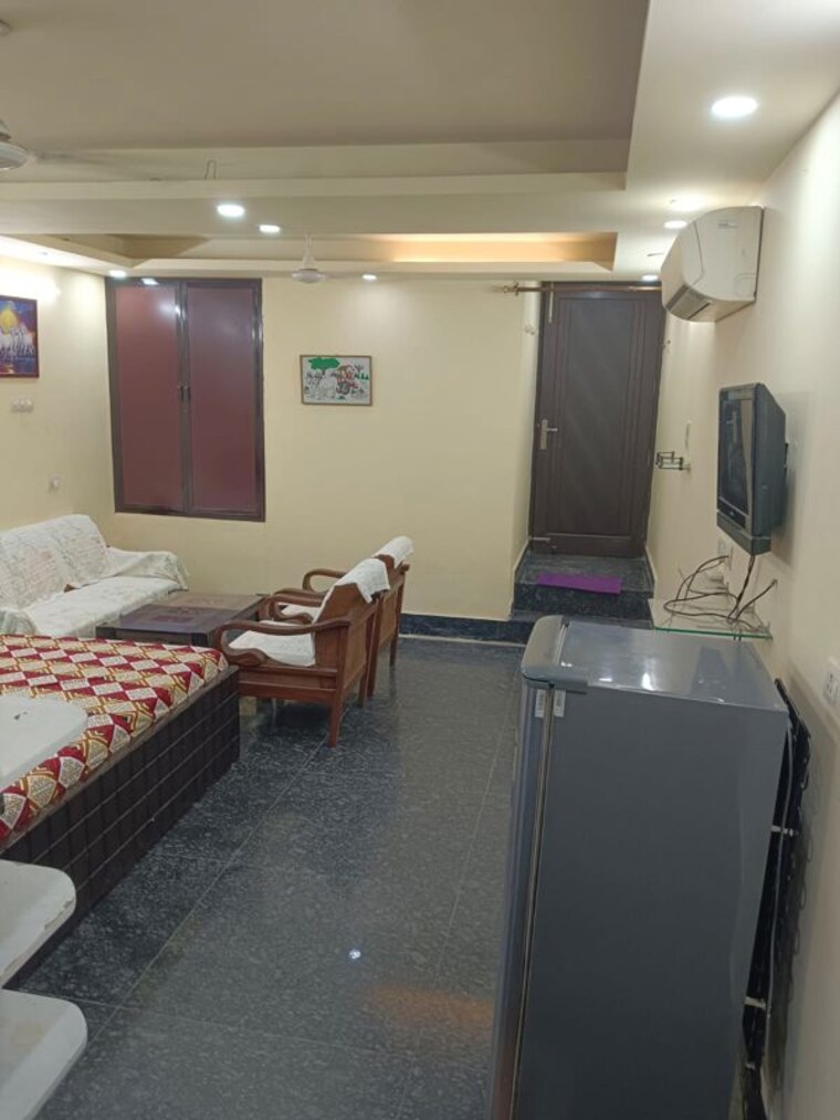 Team Area, lajpat nagar 4 Studio 567 Sq.Ft. Builder Floor In Lajpat Nagar 4 Delhi 10679117