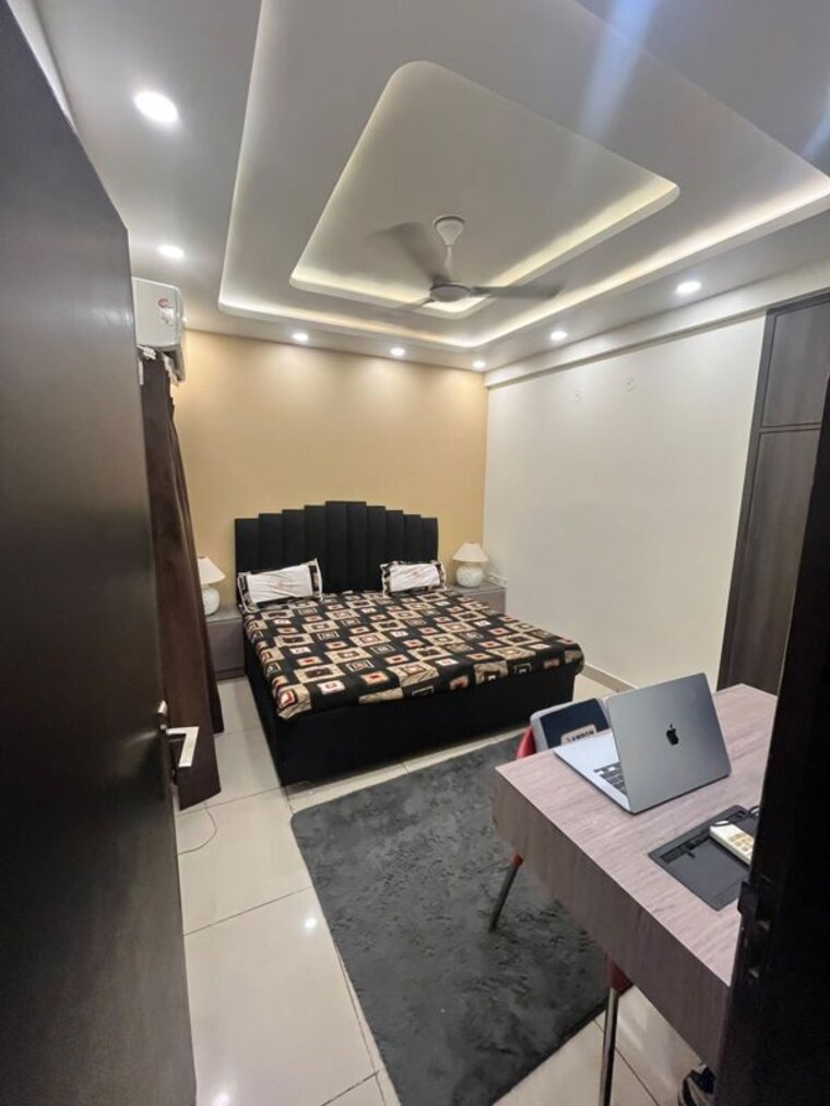 Bedroom, ajnara-grand-heritage 2.5 Bedroom 1295 Sq.Ft. Apartment In Sector 74 Noida 10679130
