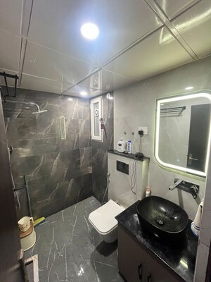 Bathroom in 2.5 BHK Apartment at Ajnara Grand Heritage, Sector 74 – for Sale