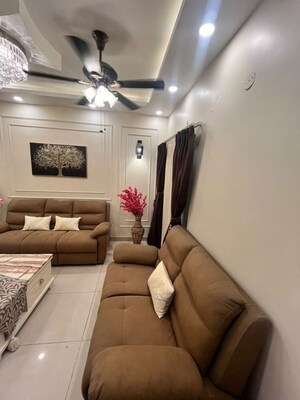 Living Room in 2.5 BHK Apartment at Ajnara Grand Heritage, Sector 74 – for Sale