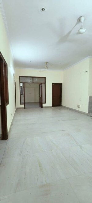 2 BHK Builder Floor For Rent in Palam Vihar
