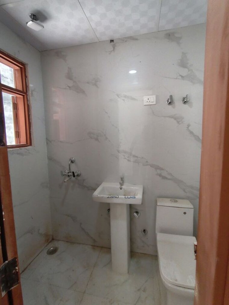Bathroom, unity-apartment-noida  1050 Sq.Ft. Builder Floor In Sector 73 Noida 10679184
