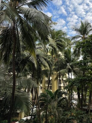 1 BHK Apartment – Exterior View View at Sea Shell CHS, Juhu - for Rent
