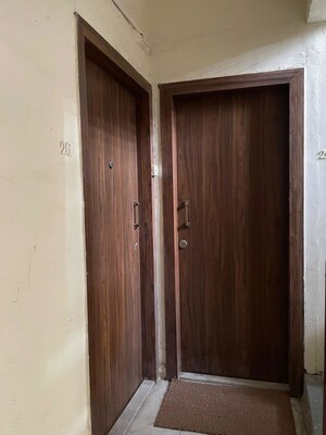 Furnished Amenities in 1 BHK Apartment at Sea Shell CHS, Juhu – for Rent