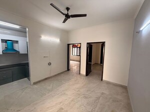 Room in 3 BHK Builder Floor at Sector 23a – for Rent