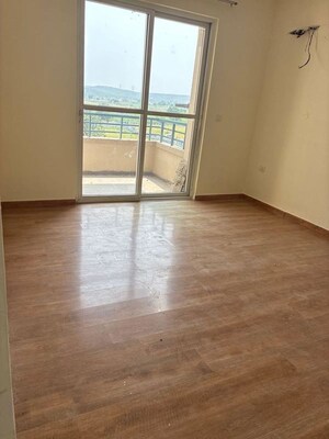 Room in 2 BHK Builder Floor at Sector 23 – for Rent