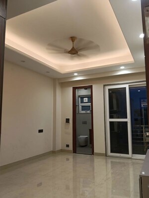 Building Lobby in 3 BHK Builder Floor at Sector 22 – for Rent
