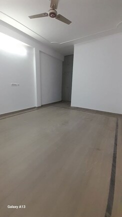3 BHK +Builder Floor For Rent in Sector 23A