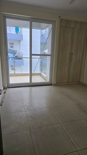 Room in 3 BHK Apartment at Adarsh Panache Heights, Kulhan – for Rent