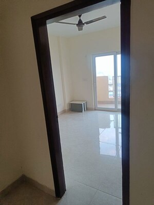 2 BHK Apartment For Rent in Eldeco Accolade, Sohna Sector 2