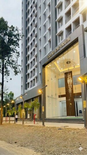  Shop – Exterior View View at Kiwale - for Sale