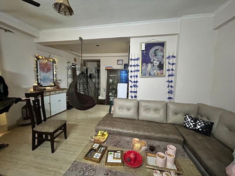 Living Room, amrapali-kingswood 2 Bedroom 1100 Sq.Ft. Apartment In Sector 4 Greater Noida Greater Noida 10679274