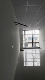 635 Sq.Ft. Office Space in Omaxe Sun
