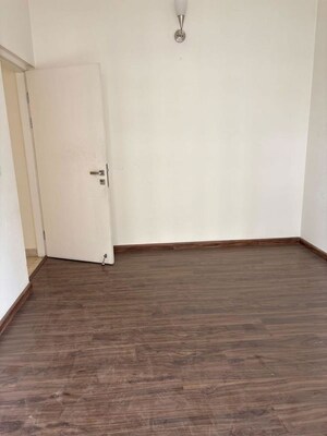 Room in 3 BHK Builder Floor at Sector 22 – for Rent