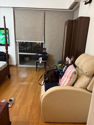 Team Area in 3 BHK Builder Floor at Sector 23 – for Rent