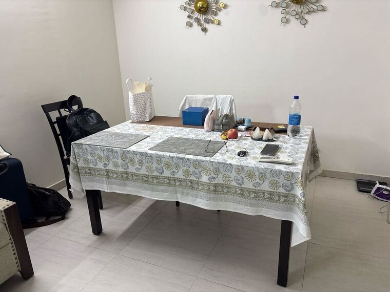Bedroom, sector 23 3 Bedroom 1550 Sq.Ft. Builder Floor In Sector 23 Gurgaon 10679323