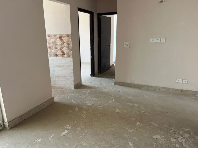 Room, amrapali-kingswood 2.5 Bedroom 1200 Sq.Ft. Apartment In Sector 4 Greater Noida Greater Noida 10679326