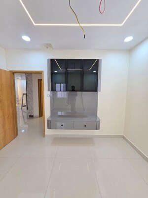 Room in 3 BHK Apartment at ASBL Spectra, Financial District – for Rent