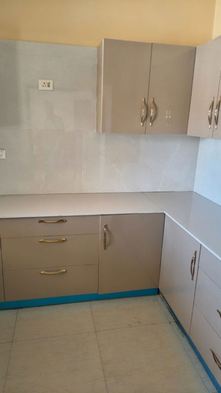 Kitchen, bhabat 3 Bedroom 1850 Sq.Ft. Apartment In Bhabat Zirakpur 10679333