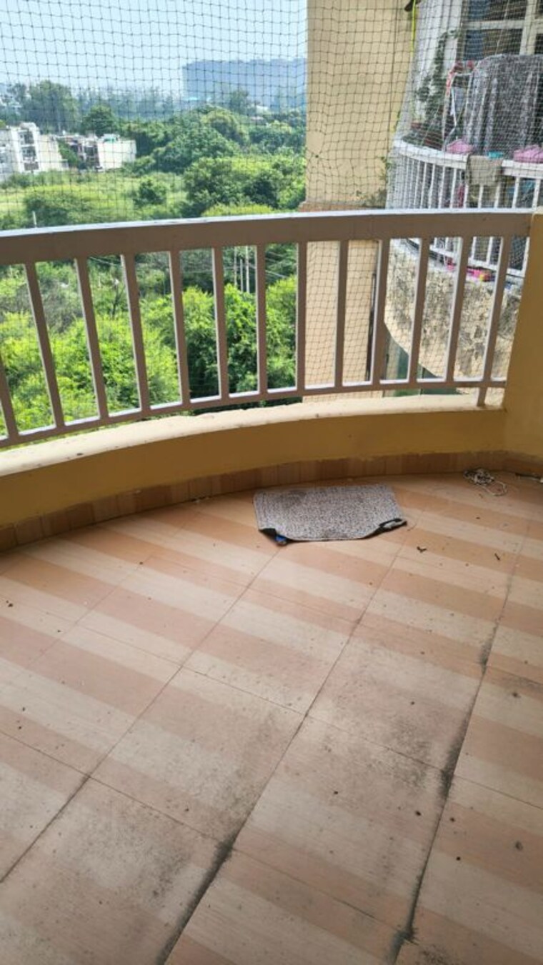 Balcony, bhabat 3 Bedroom 1850 Sq.Ft. Apartment In Bhabat Zirakpur 10679333