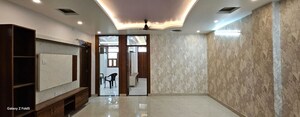 Room in 3 BHK Builder Floor at Pratap Vihar – for Sale