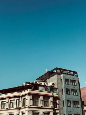  Office Space – Exterior View View at Patia - for Rent