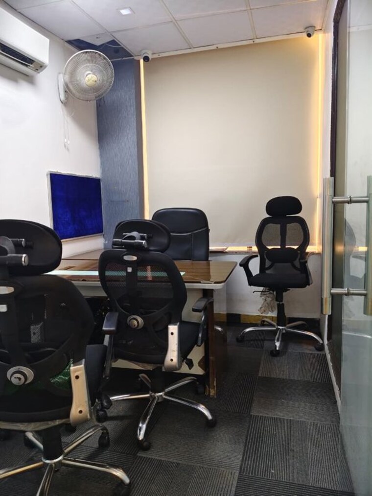 Team Area, sector 63 Commercial Office Space in IT/SEZ 4500 Sq.Ft. In Sector 63 Noida 10679426