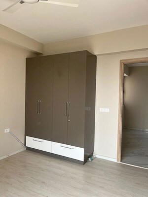 Room in 3 BHK Builder Floor at M3M Soulitude, Sector 89 – for Sale