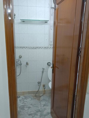 Bathroom in 2 BHK Builder Floor at Lajpat Nagar 4 – for Rent
