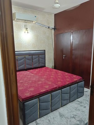 2 BHK Builder Floor For Rent in Lajpat Nagar 4