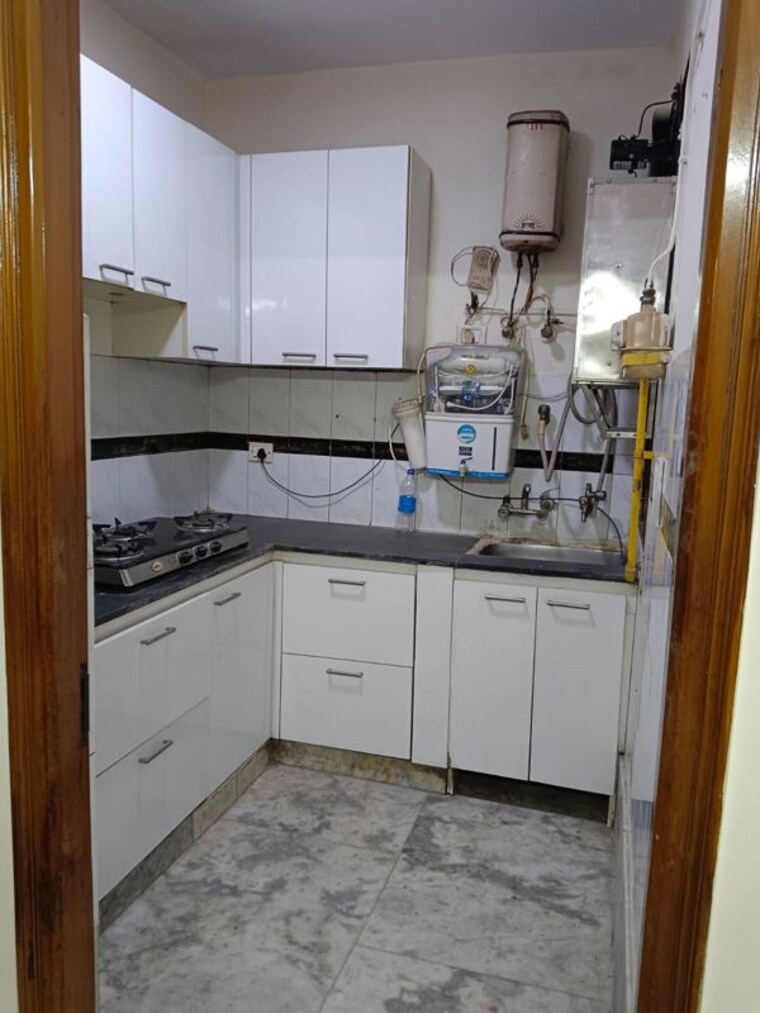 Kitchen, lajpat nagar 4 2 Bedroom 1009 Sq.Ft. Builder Floor In Lajpat Nagar 4 Delhi 10679433