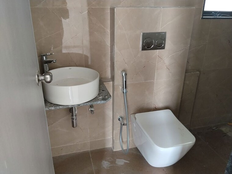 Bathroom, dhamji-shamji-mahavir-spring-tulip-phase-1 2 Bedroom 716 Sq.Ft. Apartment In Pokhran Road No Two Thane 10678619