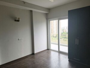 Room in 3 BHK Builder Floor at Sector 22 – for Rent