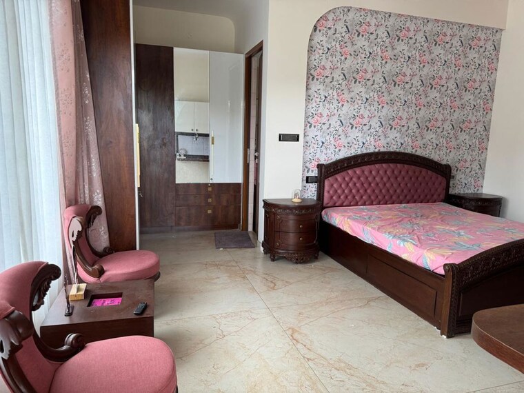 Living Room, apurva-insuburbia 5 Bedroom 5300 Sq.Ft. Independent House In Kanakapura Road Bangalore 10679421