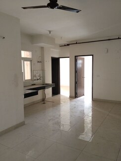 2 BHK +Apartment For Rent in Signature Global The Roselia