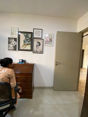 Room in 2 BHK Apartment at Hiranandani Estate Rodas Enclave, Ghodbunder Road – for Sale