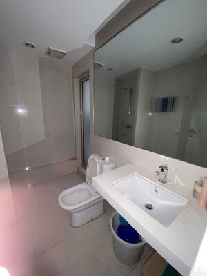Bathroom in 2 BHK Apartment at Hiranandani Estate Rodas Enclave, Ghodbunder Road – for Sale