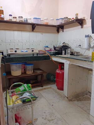 Team Area in 2 BHK Apartment at Lajpat Nagar 4 – for Rent