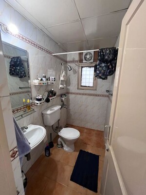 Team Area in 3 BHK Builder Floor at AWHO Sujjan Vihar, Sector 43 – for Rent