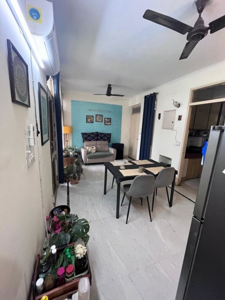 Team Area, awho-sujjan-vihar 3 Bedroom 1650 Sq.Ft. Builder Floor In Sector 43 Gurgaon 10679517