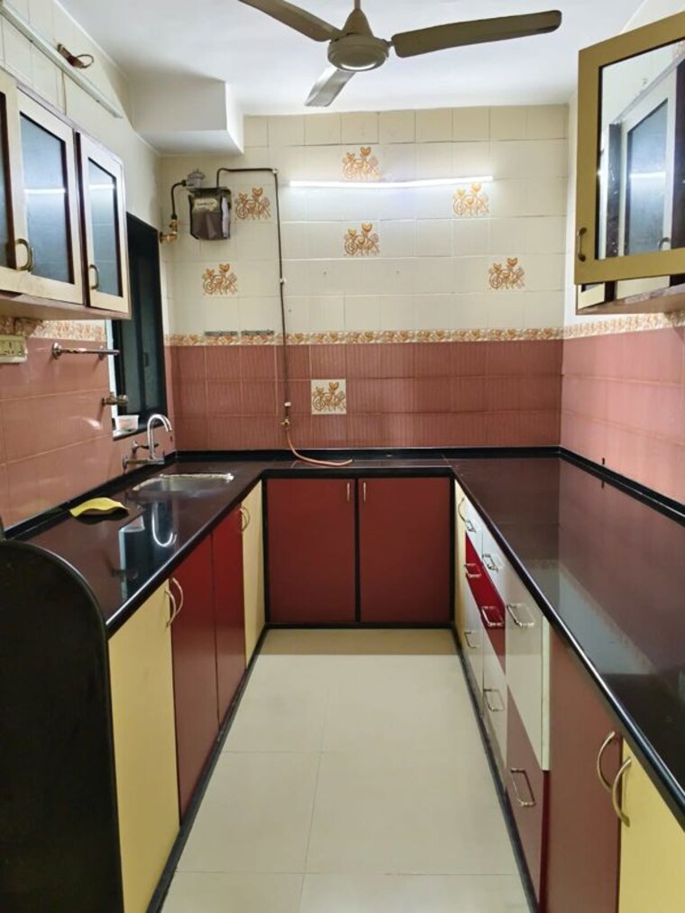 Kitchen, lokhandwala-whispering-palms 3 Bedroom 865 Sq.Ft. Apartment In Kandivali East Mumbai 10679531