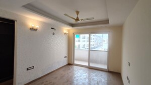 Room in 4 BHK Builder Floor at Ansal Esencia-Mulberry Homes, Sector 67 – for Rent