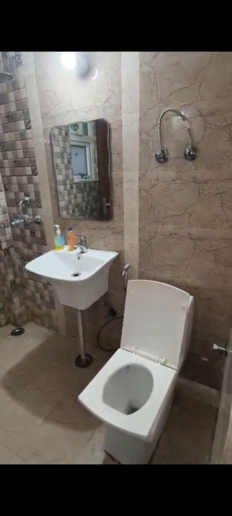 Bathroom, casa-woodstock 2 Bedroom 1060 Sq.Ft. Apartment In Sector 16c Greater Noida Greater Noida 10679560