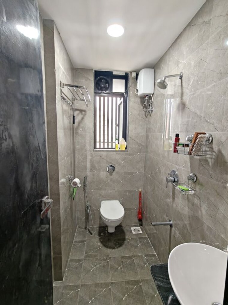Bathroom, dvk-el-mejor 2 Bedroom 800 Sq.Ft. Apartment In Dadar East Mumbai 10679535
